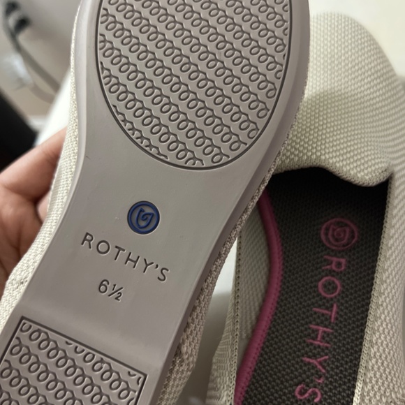 Tan Rothy’s Loafers - Picture 4 of 7